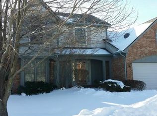 47269 Scarlet Dr N, Novi, MI 48374