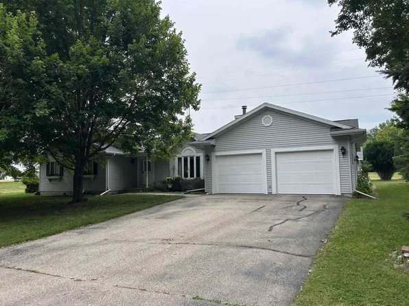 10608 N Hillside Row, Edgerton, WI 53534