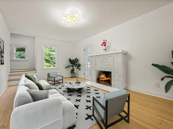 41 Oakland Ave, Westwood Boro, NJ 07675