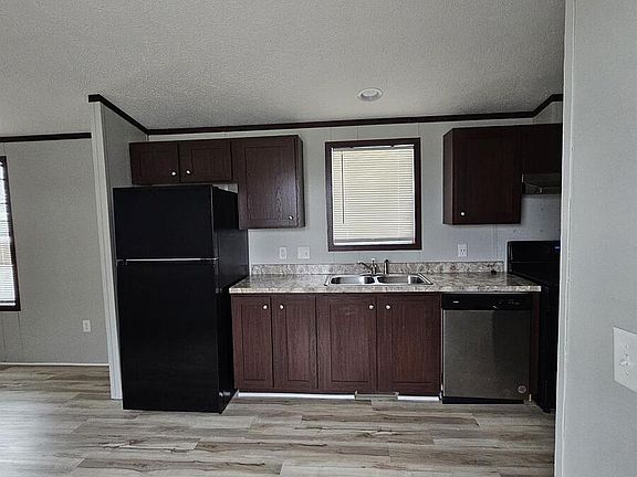 2nd image of 5808 Alta Vista Ct