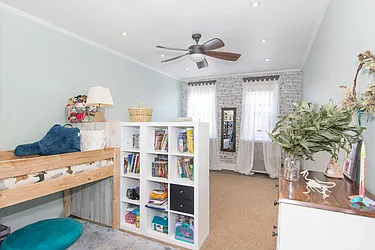 Rented by Modern Spaces