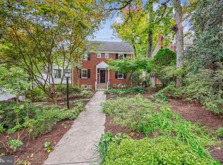 1502 Live Oak Dr, Silver Spring, MD 20910