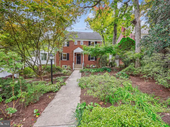 1502 Live Oak Dr, Silver Spring, MD 20910