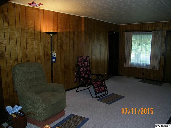 2nd image of 902 S Prairie Ave