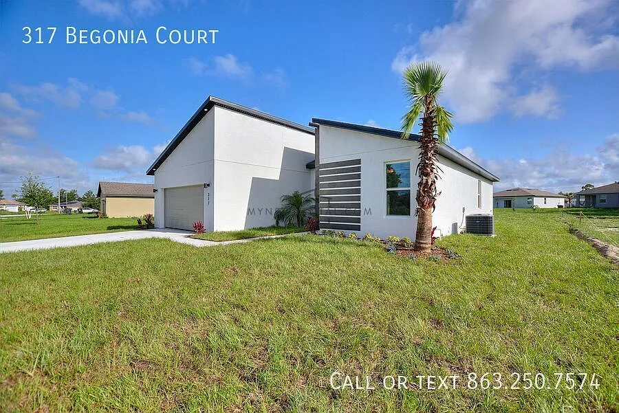 Deposit-Free! Modern, energy efficient home with ALL of the upgrades! — Photo 4