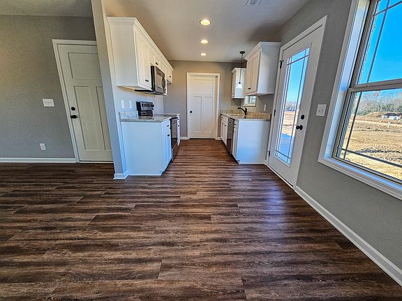5th image of 1505 Green Ln Lot 48