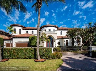 2345 NE 30th Ct, Lighthouse Pt, FL 33064