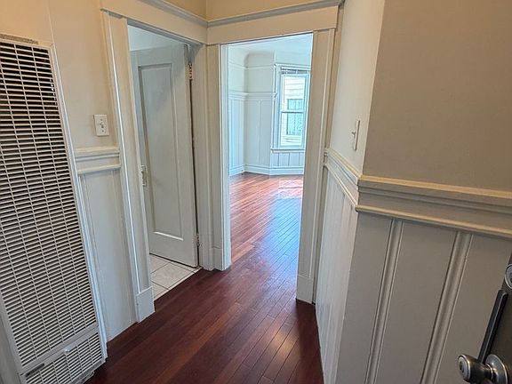 3rd image of 1515 Leavenworth St APT 5