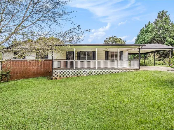 3864 S Ridge Dr, Lithia Springs, GA 30122