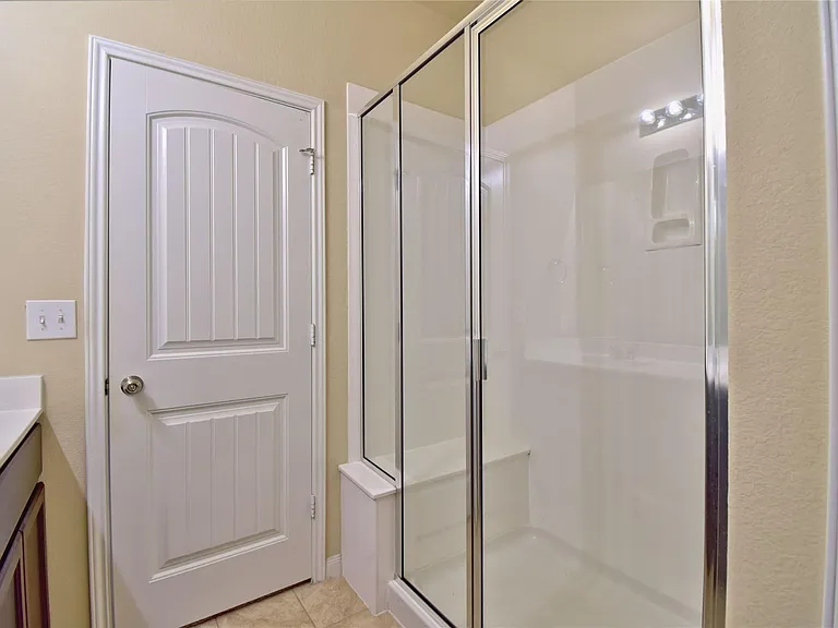 2880 Donnell Dr #1701 — Photo 12