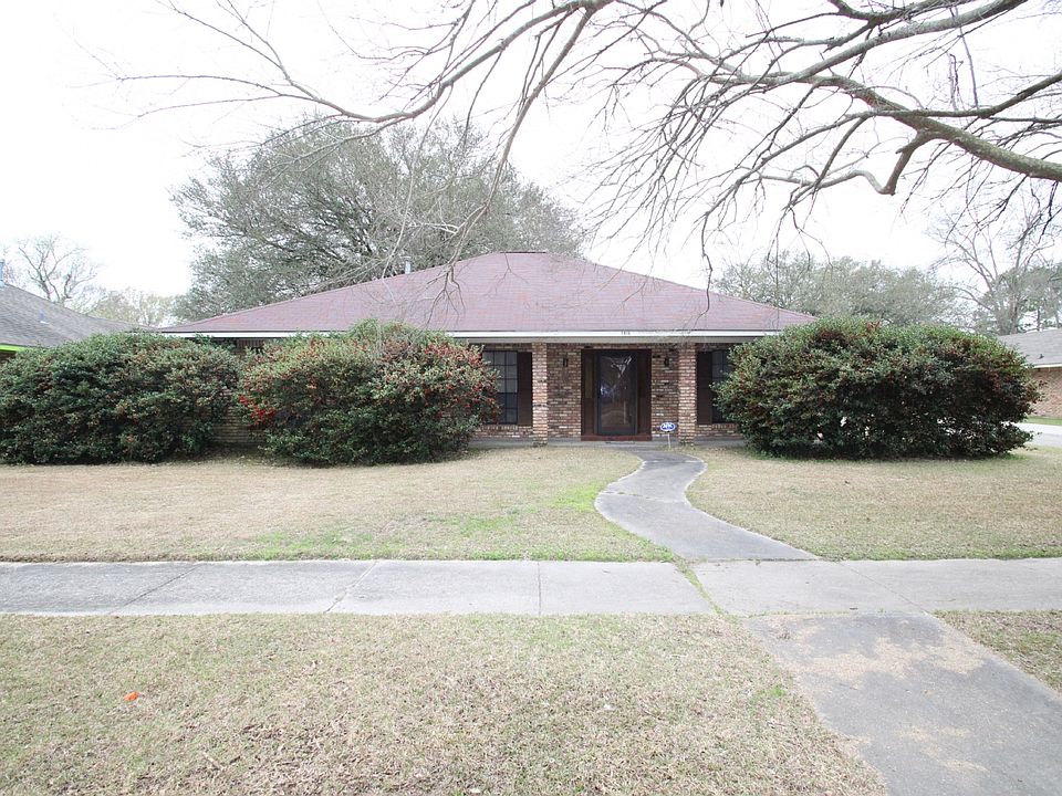 1st image of 3915 Rocky Mountain Dr