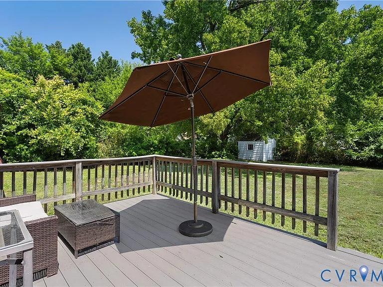 6414 Monument Ave — Photo 27