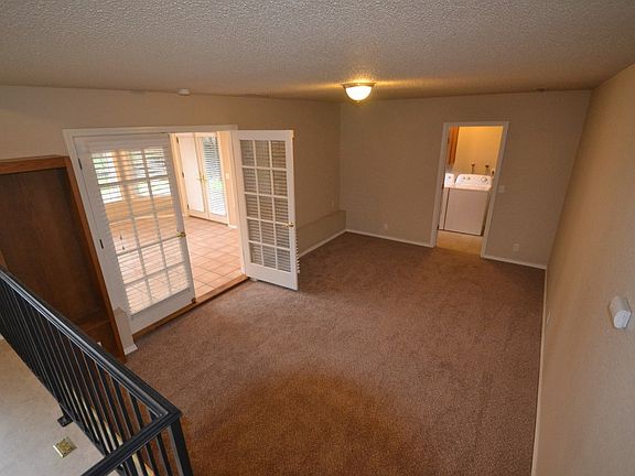 5th image of 16027 13th Avenue Ct E