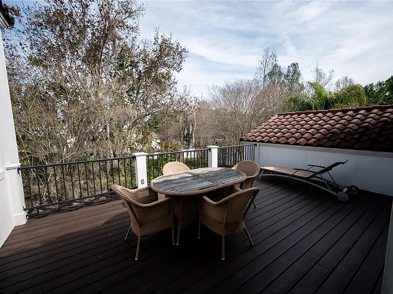 719 Eastlawn Dr — Photo 34