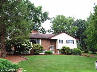 203 Echo Dr, Chambersburg, PA