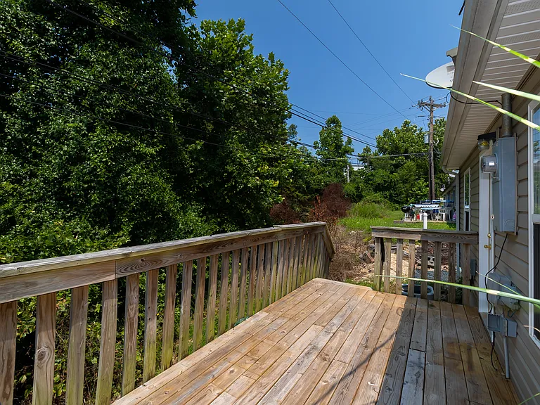 115 Sutton Dr #115 — Photo 8