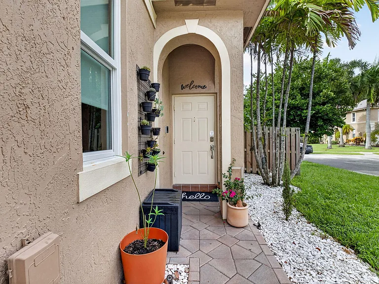 3616 Asperwood Cir — Photo 29