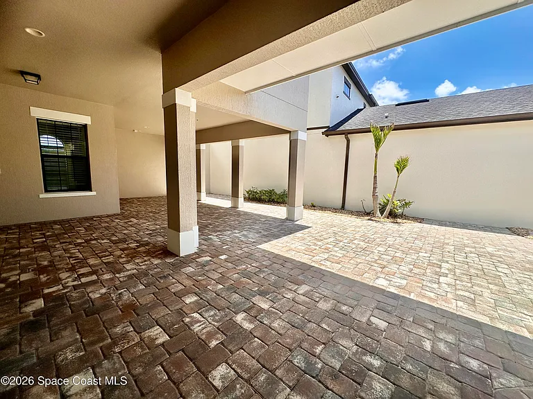 2523 Rodina Dr — Photo 22