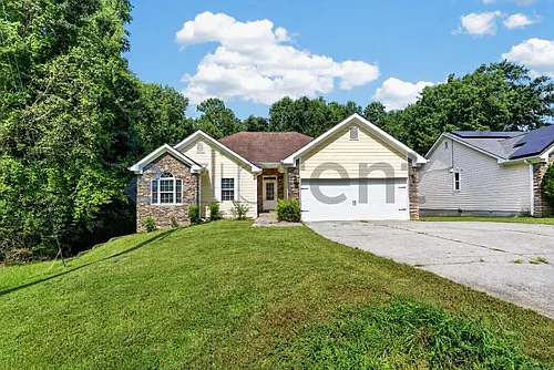 861 McCart Rd Photo 1