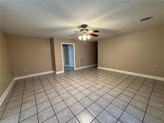 3rd image of 3505 Campagna Dr