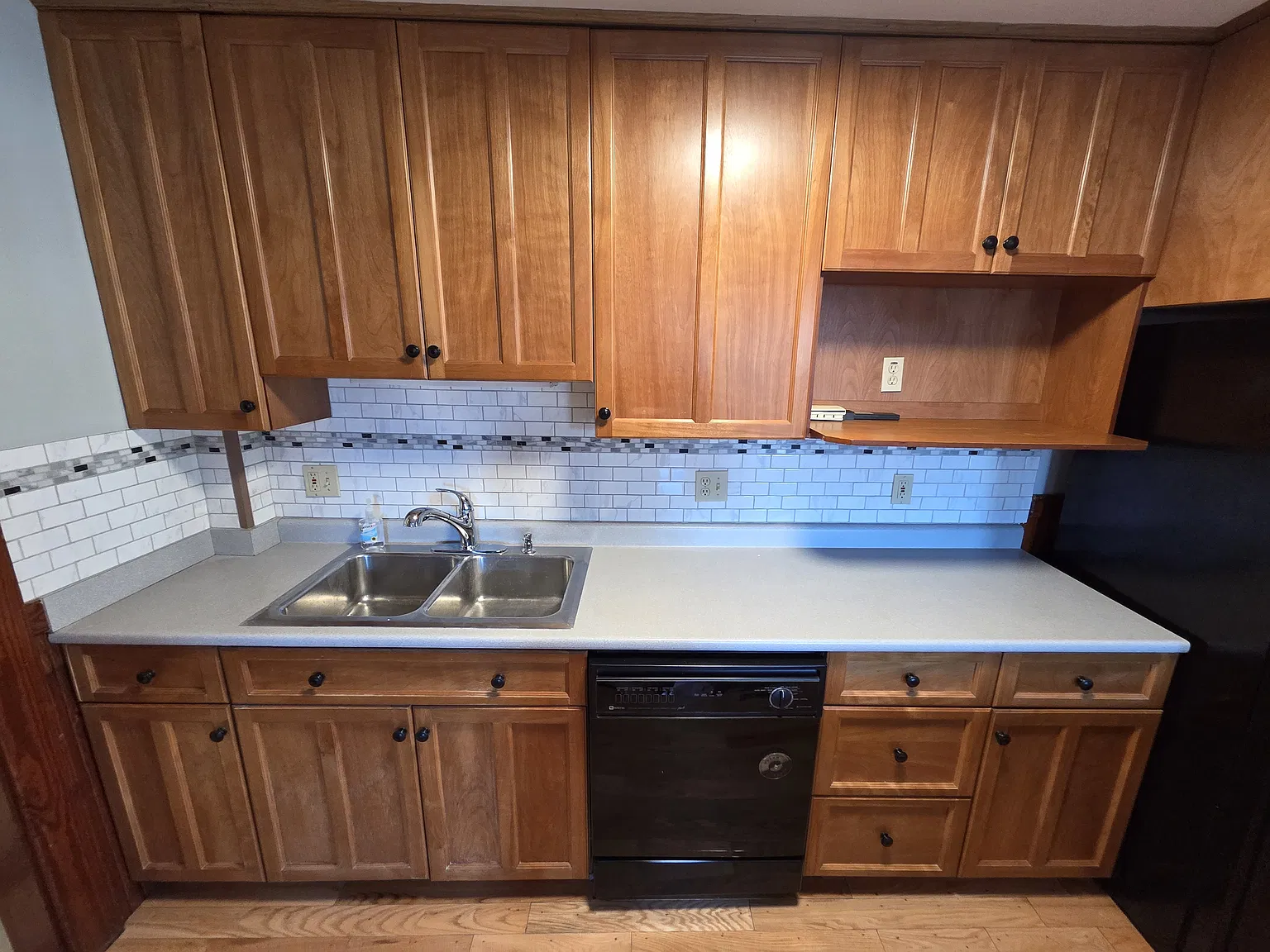 3 bed, 900 sqft, $2,250 — Photo 4