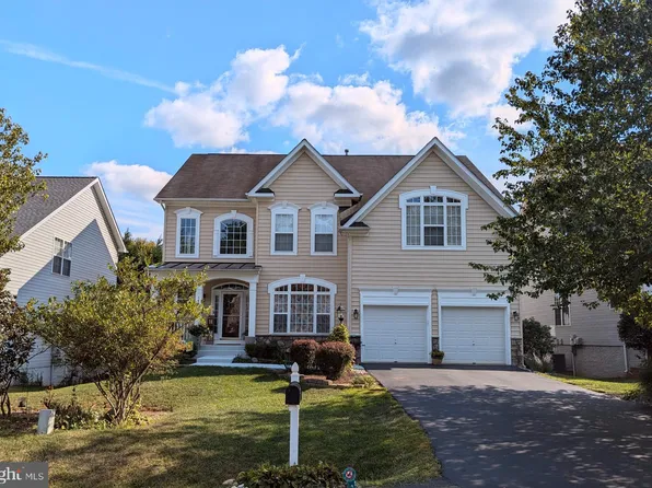 14855 Cartagena Dr, Gainesville, VA 20155