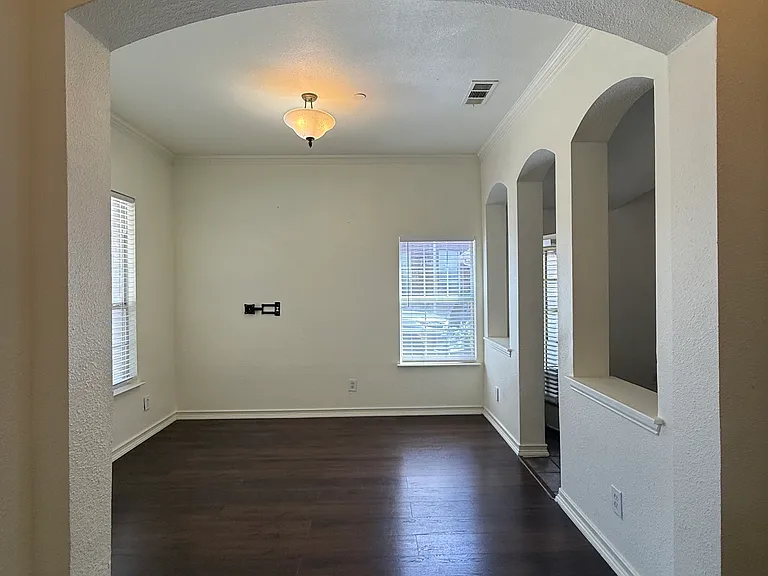 555 Southridge Way #555 — Photo 10