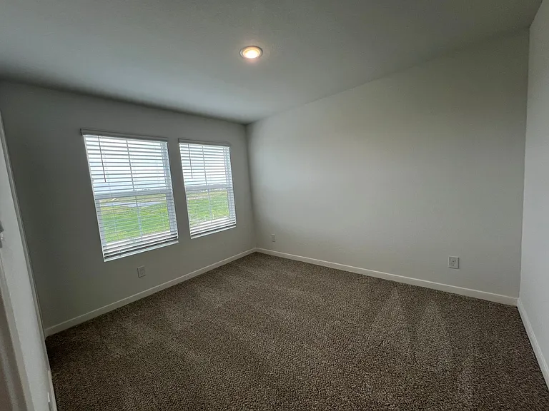 501 Jean St — Photo 18