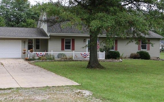 2nd image of 3360 County Road 605