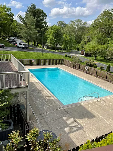 500 Paragon Mills Rd #M19 Photo 1