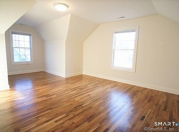 4th image of 44 Stuart Ave APT B4