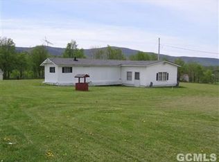 950 Potter Hollow Mtn, Gilboa, NY 12076