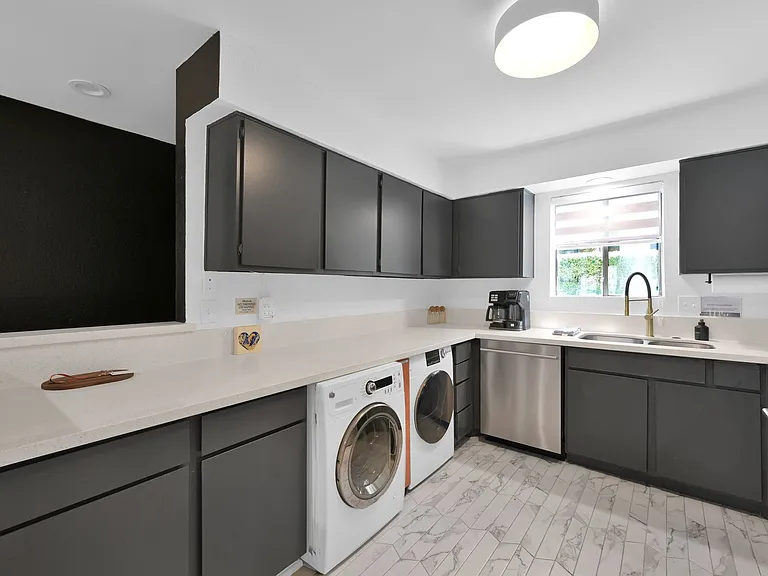 12100 Melville Dr #403D — Photo 3