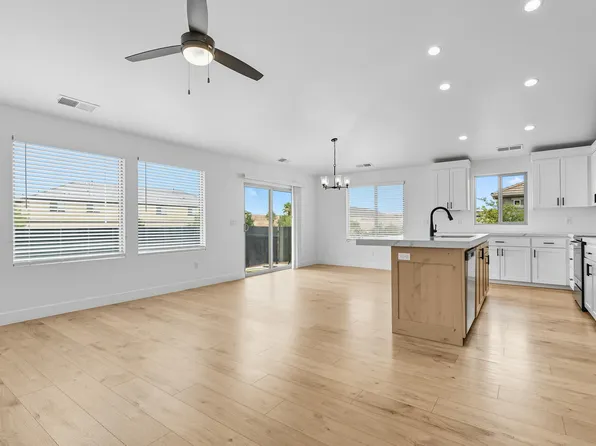 2261 S Tonaquint Dr Unit 31, St George, UT 84770