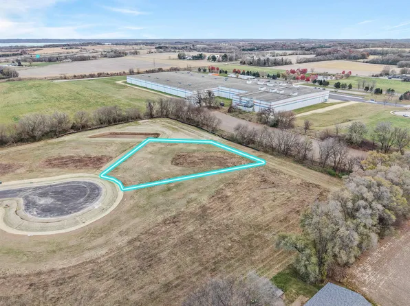 LOT 8 Hawks Vw, Edgerton, WI 53534