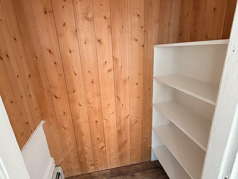 Closet in Bedroom 1