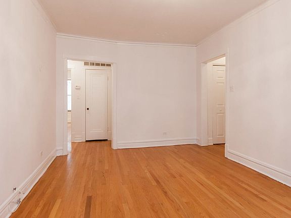 4th image of 621 Washington Blvd APT 1S