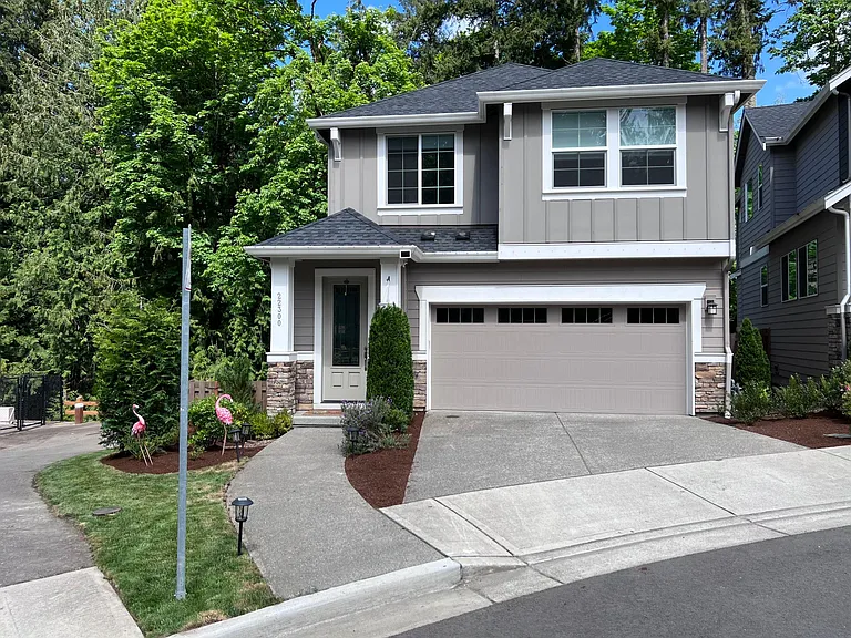 22300 SE 43rd Pl — Photo 50