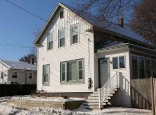 57 Maple St, Rochester, NH 03867