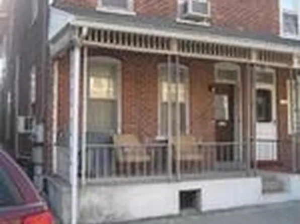 136 N 4th St, Emmaus, PA 18049