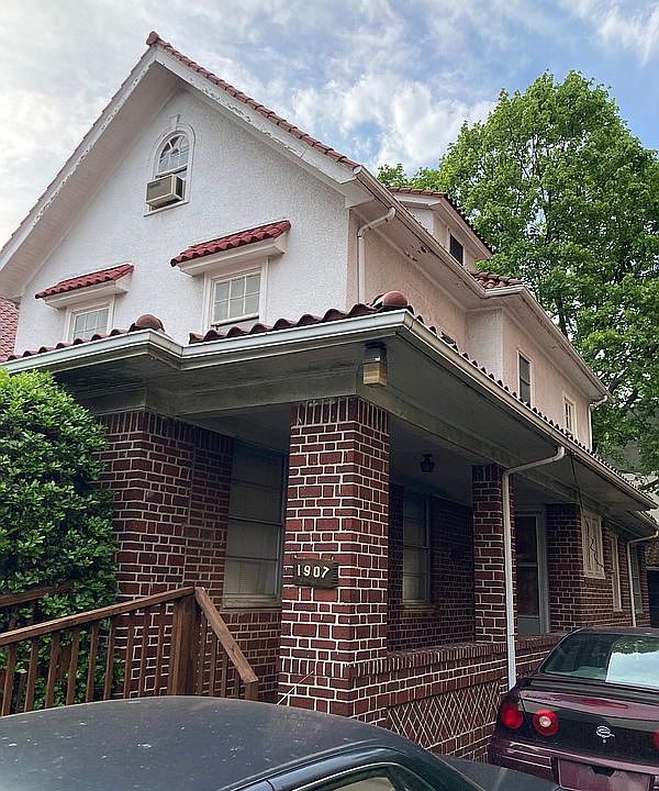 1st image of 1907 Avenue