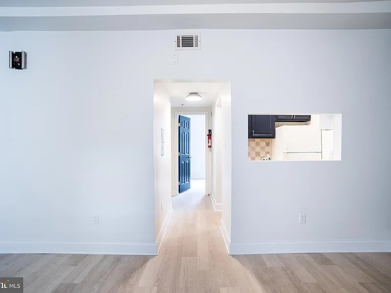 1221 N Randolph St #2 — Photo 3