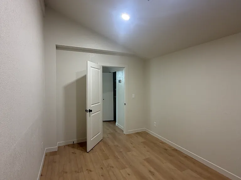 3211 E Juniper Ave #103 — Photo 3