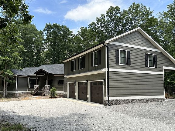 2nd image of 2200 Lakeshore Dr