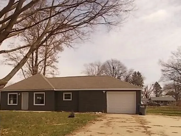 116 Farwell Ave, Sturgis, MI 49091