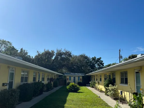 209 Cleveland Ave APT A2, Cocoa Beach, FL 32931