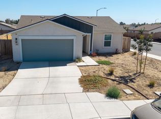 8315 Akero Ave, Bakersfield, CA 93307