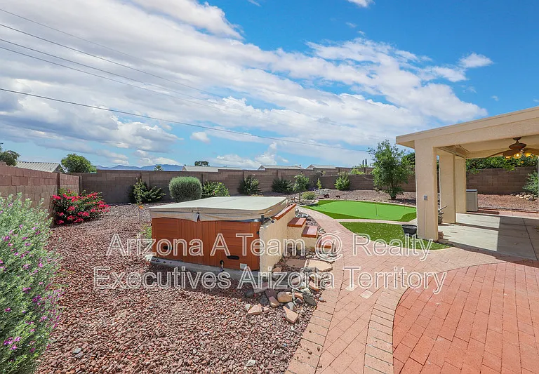 831 S Rincon Rising Rd — Photo 36
