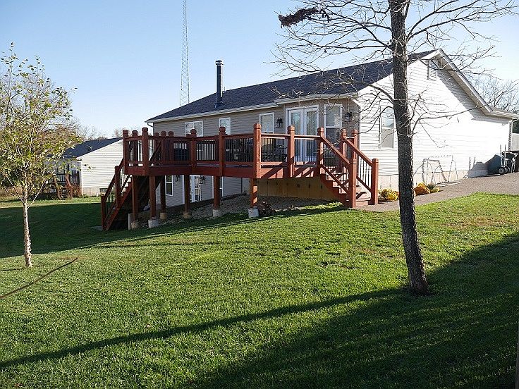 1st image of 221 Penny Ct