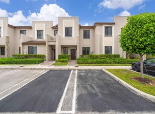 21444 NE 2nd Path, Miami, FL 33179